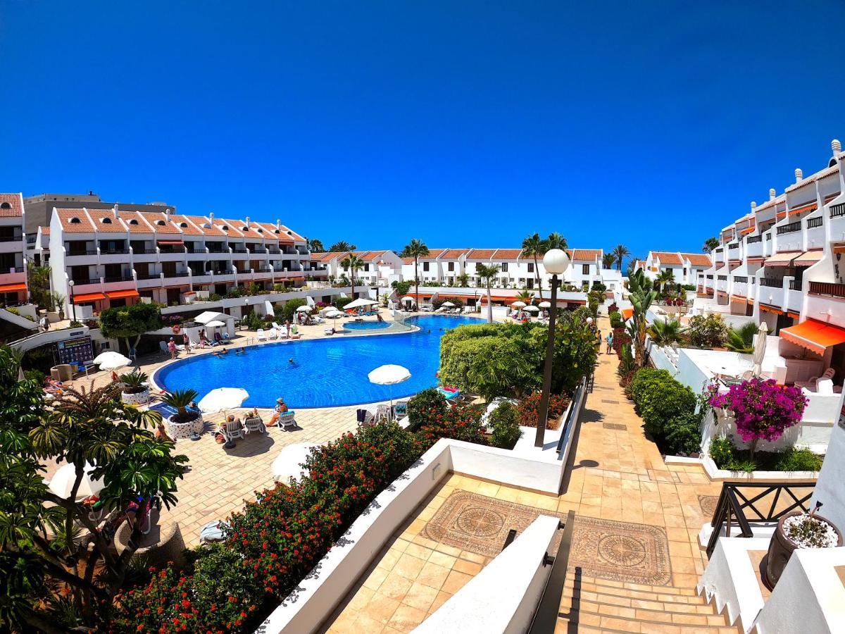 Parque Santiago I: Spacious First Floor Apartment with Large Balcony Playa de las Americas  Exterior photo